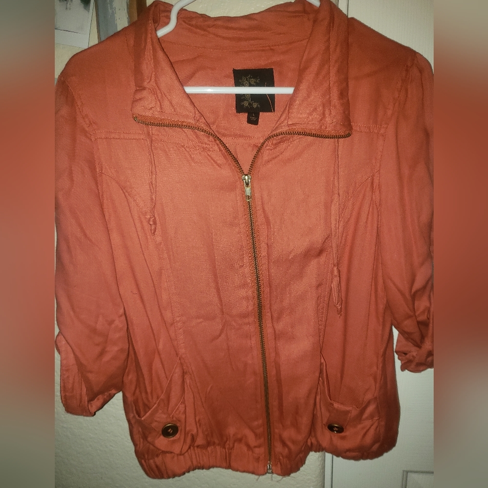 Zip up womans light weight sweater
